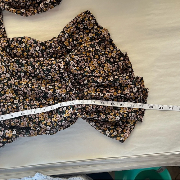 ASTR THE LABEL ~ Ximena Dark Ditsy Floral Faux Wrap Peplum Top in Black Mustard - Picture 9 of 13